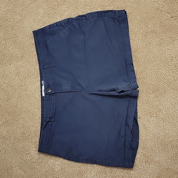 Old Navy Pants - Navy Old Navy 5 in Shorts 16